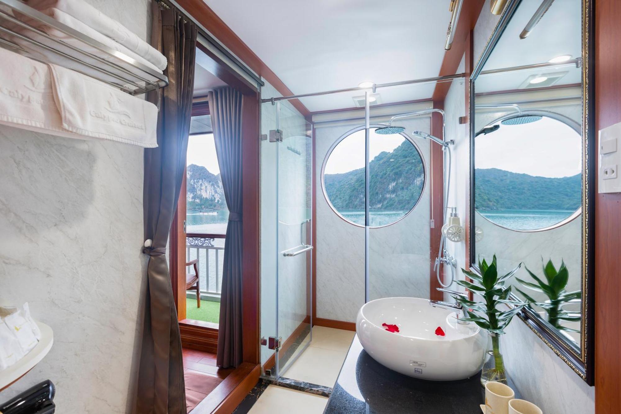 Le Journey Elegance Cruise 호텔 하롱 외부 사진