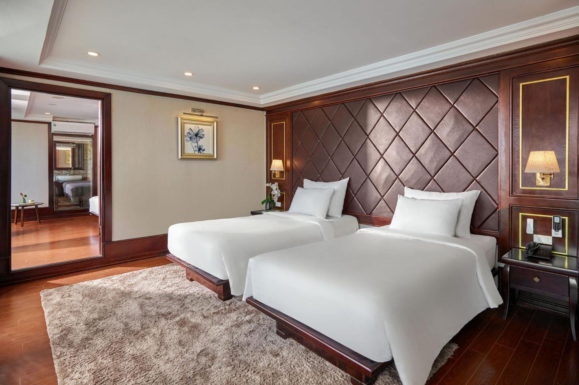 Le Journey Elegance Cruise 호텔 하롱 외부 사진