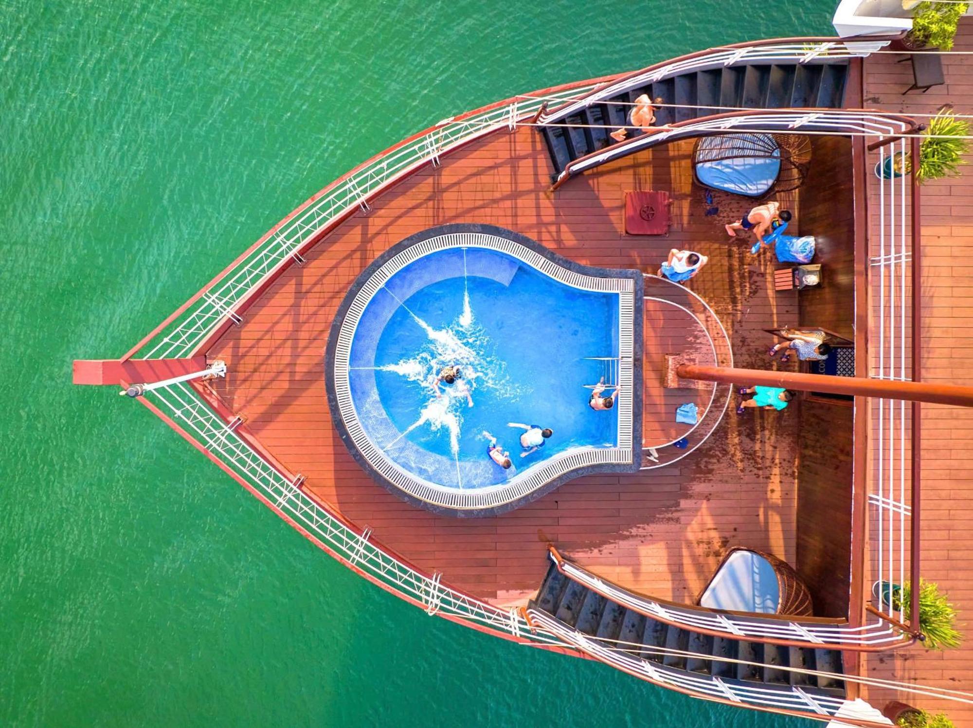 Le Journey Elegance Cruise 호텔 하롱 외부 사진