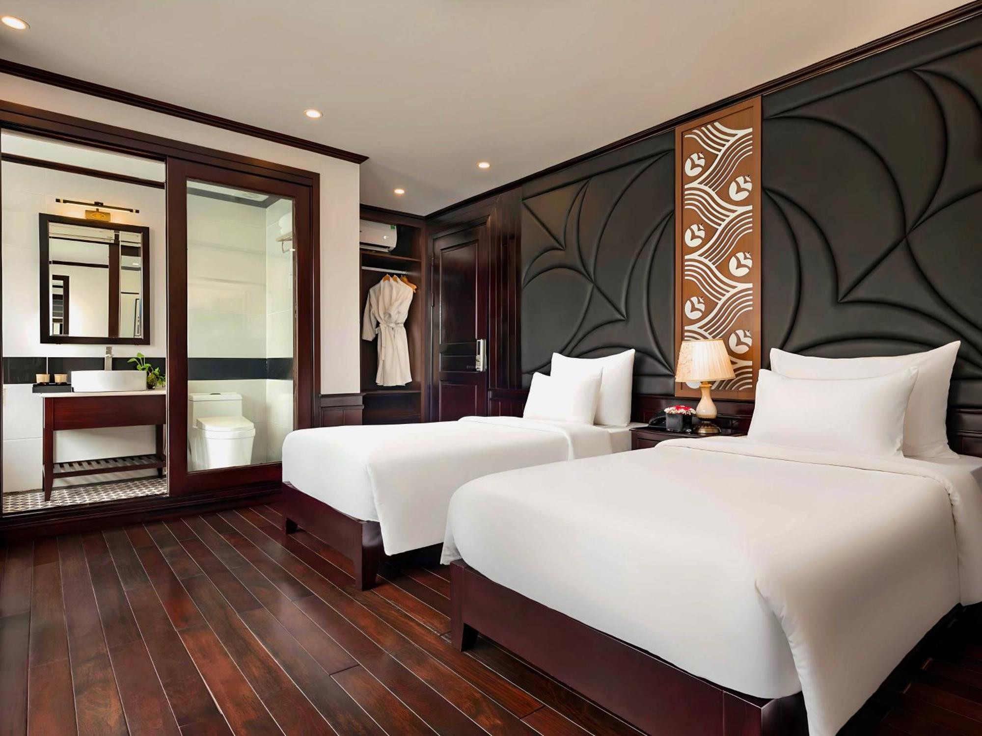 Le Journey Elegance Cruise 호텔 하롱 외부 사진