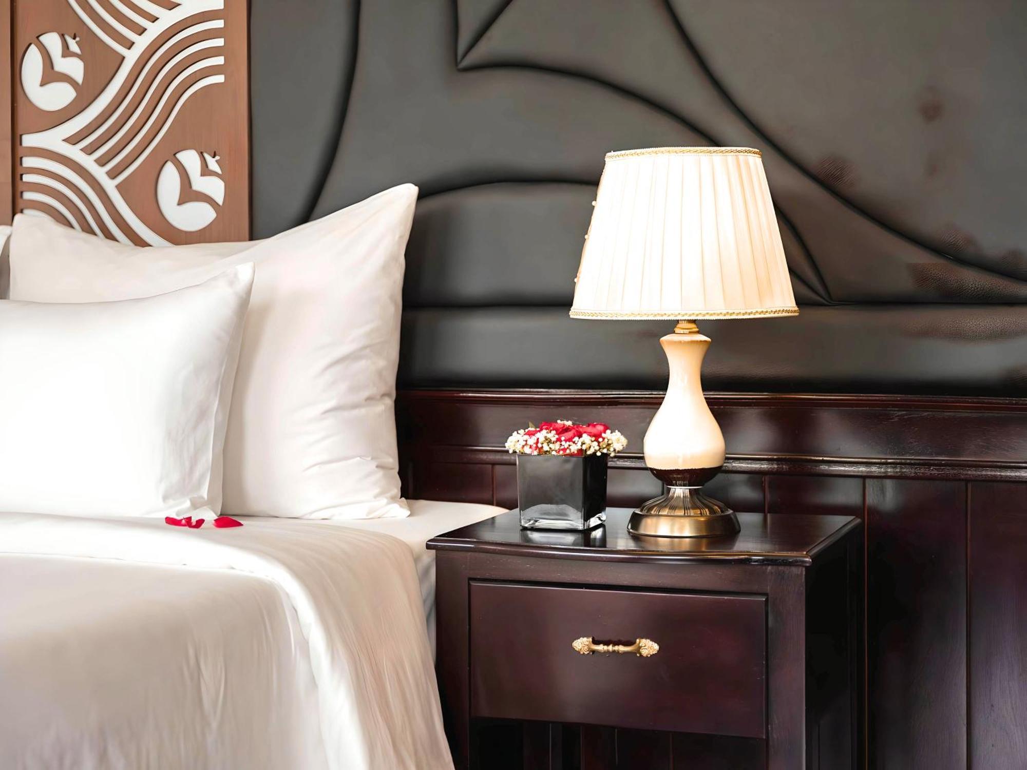 Le Journey Elegance Cruise 호텔 하롱 외부 사진